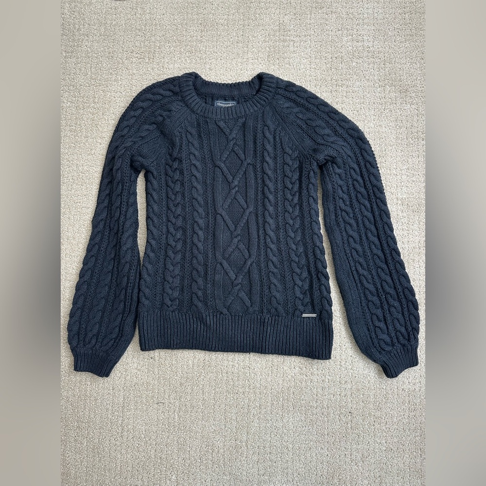 Abercrombie cable knit navy sweater